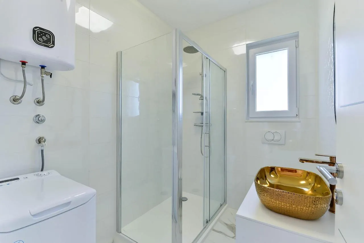 Dom wakacyjny Holiday House Casia With Pool Murvica